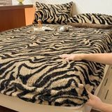 Ikeehome  New Fall and Winter Thickened Rabbit Plush Single Fitted Sheet Warm Fitted Sheet Anti-Slip Anti-Static Bed Cover
