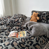Comfortable Woolen Milk Velvet Thiened Autumn Winter Four-Piece Bedding Set Plaid Blogging Sle Skin-Friendly Universal Use