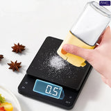 Quantitative Spice Jar Sealed Moisture-proof Salt and Pepper Shakers Push-type Kitchen Spice Jar Kitchen Accessories