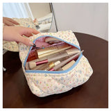 Flower Quilted Fashion Makeup Storage Bag Portable Travel Organizer Cosmetic Toiletry Pouch Cute Make Up Handbag Clutch Purse