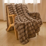 Luxury Solid Color Faux Rabbit Fur Blanket Winter Thickened Warm Faux Fur Blanket Soft Fluffy Throws Blankets for Sofa Bed Naps