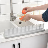 1pc Waterproof Sink Suction Cup Type Water Baffle, Kitchen Supplies Household Sink Countertop Splash Proof Water Baffle
