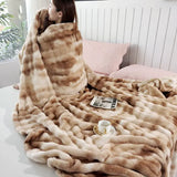 Khaki Tie Dye Print Throw Blanket Super Soft Warm Shawl for Living Room Bedroom Hotel Fluffy Comfortable Multifunctional Blanket