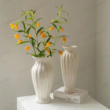 Nordic Retro Vase Flower Arrangement Ceramic White High-end Hydroponic Rose Flowers Dried Flowers Home Decoration