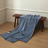Ikeehome  new Japanese-style solid color simple color woven jacquard casual blanket office lunch break sleeping blanket sofa blanket