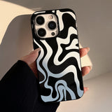 Minimalist Artistic Black & White Wave Pattern Fashionable Phone Case for iPhone 16 15 14 13 Pro Max Back Phone Cover Capa