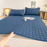 1pc Quilted Thick Mattresses Toppers Waterproof Mattress Pad Cover All-Season Elastic Corner Straps Fits Up To 30cm Bed