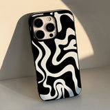 Minimalist Artistic Black & White Wave Pattern Fashionable Phone Case for iPhone 16 15 14 13 Pro Max Back Phone Cover Capa