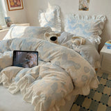 Latest Carving Flower Silk Velvet Winter 4pcs Bedding Sets 3D Warm Quilt Cover Bedspread Pillowcases for Princess Girls Bedroom