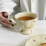 1Set Floral Ceramic Cup and Saucer Tea Set Accessible Luxury Coffee Cup and Saucer Afternoon Tea Cup, Suitable for Home Decoration, Party Party, Breakfast Milk Bread, Afternoon Tea Coffee Cake, Gift Giving