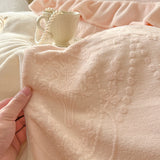 Romantic French Vintage Carved Velvet Lace Ruffles Flowers Embroidery Bedding Set Velvet Fleece Duvet Cover Bed Sheet Pillowcase