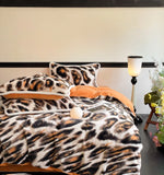 Latest Printing Silk Velvet Winter 4pcs Bedding Sets Luxurious Design Warm Quilt Cover Bedspread Pillowcases for Bedroom