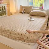 Spring/Summer 2025 Single Item Bed Hat Class A Cloud-sensing Cotton Double-layer Yarn Mattress Cover Printed Cartoon Bedspread