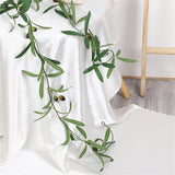 2Pcs/4Pcs Artificial Olive Leaf Vine Strips, Green Plant Garland with Fruits, Suitable for Christmas Decoration, Wedding Party, Family Garden, Artificial Hanging Leaf Vine with Front Door Wall Decoration