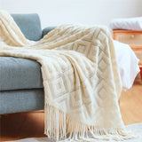 Luxury Chunky Knit Throw Blanket Soft Cozy Cable Knitted with Tassels Winter Warm Nordic Home Decor Blanket Christmas Green Gift