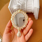 European Retro Style Portable Makeup Mirror Metal Carving Room Decoration Mini Handle Mirror Creativity Home Ornaments Gift Set