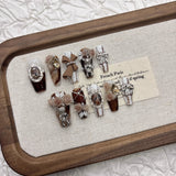 Elegant Retro Wearable Nails Vintage Style with Rhinestones Pearls and Floral Designs Comfortable Fit High Quality Nail Art for