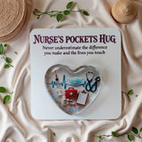 Nurse's Pockets Hug Resin Heart Decor Medical Themed Nurse Gift Desktop Office Appreciation Ornament with Inspirational Quote