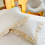 3/4Pcs Warm Milk Velvet Bedding Set Luxury Princess Flowers Lace Edge Duvet Cover Bed Skirt Bedspread Pillowcase Home Textile
