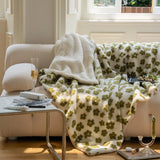Autumn and Winter Vintage Floral Jacquard Blanket Lamb Wool Warm Blankets for Bedroom Sofa Luxury Single 110X140Cm Size Shawl