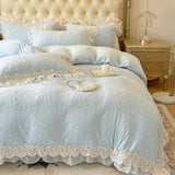 4Pcs Vintage French Romantic Lace Ruffles Carved Velvet Warm Winter Princess Bedding Set Duvet Cover Set Bed Sheet Pillowcases