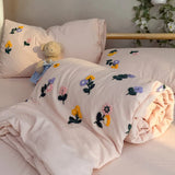 3D Flower Embroidery Summer Quilt Soft Skin Friendly Air Conditioning Comforter Super Soft Machine Washable White Summer Blanket