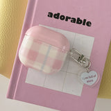 Pink and White Plaid + Heart Pendant Suitable for Apple for Airpodspro2 Case/For Airpodspro Case/For Airpods4 Case/For Airpods3 Case/For Airpods2 Case/Fashionable Women's Earphone Case/Simple Earphone Case