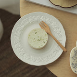 French Relief Dining Plate Household Breakfast Bread Disc Nordic Style White Ceramic Tableware Retro Versatile Dessert Plates