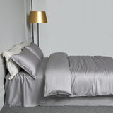 Natural Silk Bedding Set Luxury Quilt Cover Set Soft Duvet Cover Flat Sheet Pillowcases Queen King Size Duvet Cover Set