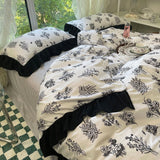 INS Heart Love Flower Bedding Sets Bed Sheet Simple Black White Duvet Cover Lace Bed Sheet Set Girl Woman Luxury Textiles